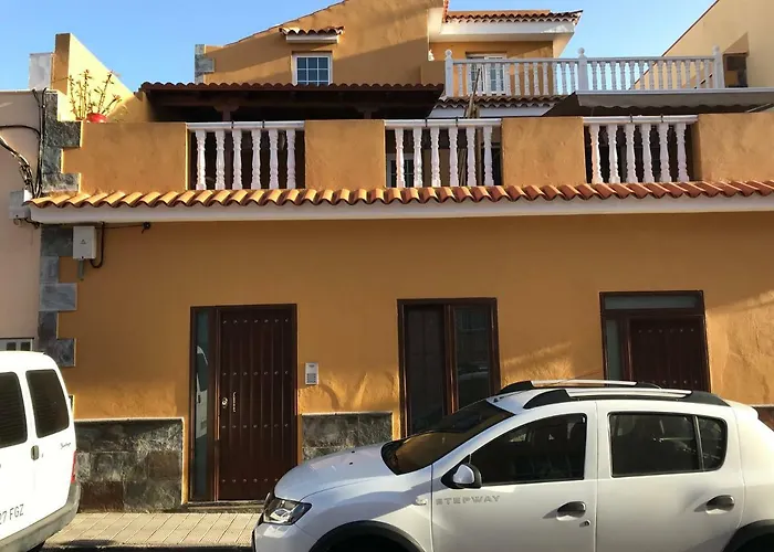 Estudio Nuevo Con Bano, Cocina Y Gran Terraza Apartment *