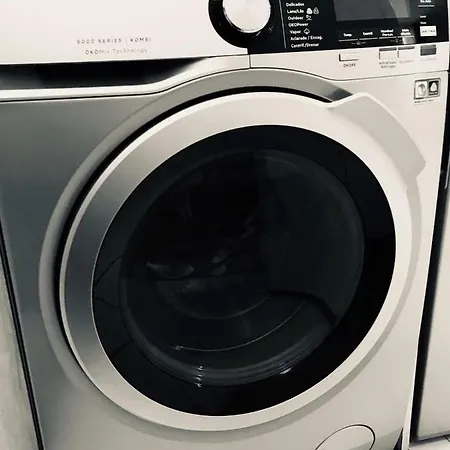 Estudio Nuevo Con Baño, Cocina Y Gran Terraza